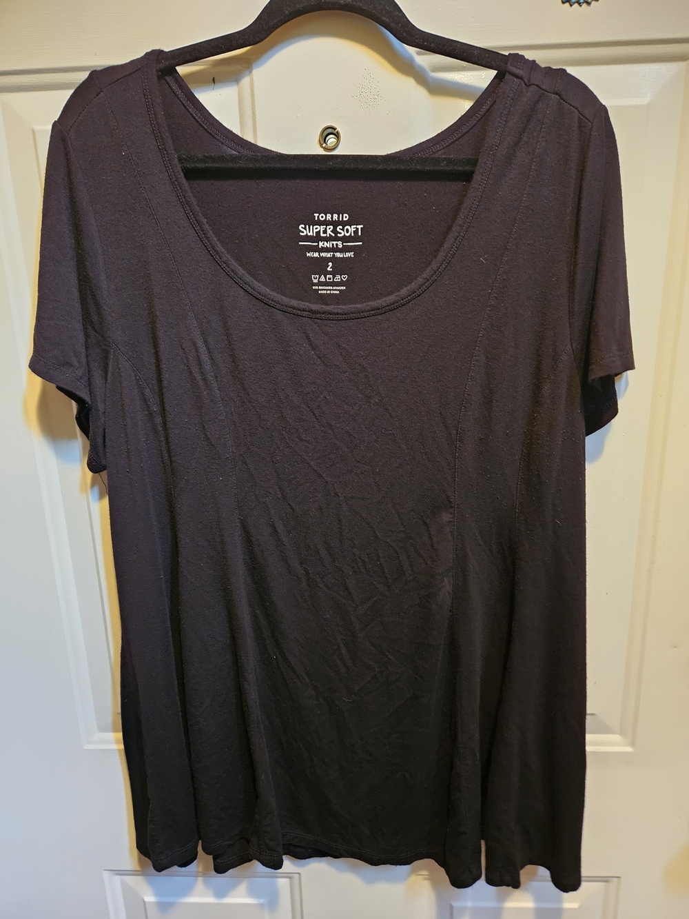 torrid Super Soft Scoop Neck Tee — Black